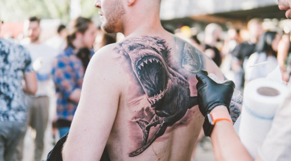 tatouage de requin